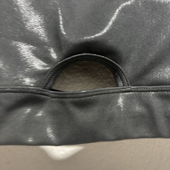 Wildfox Isabella racerback Sports Bra black Shiny Size Medium Athletic - Picture 4 of 8